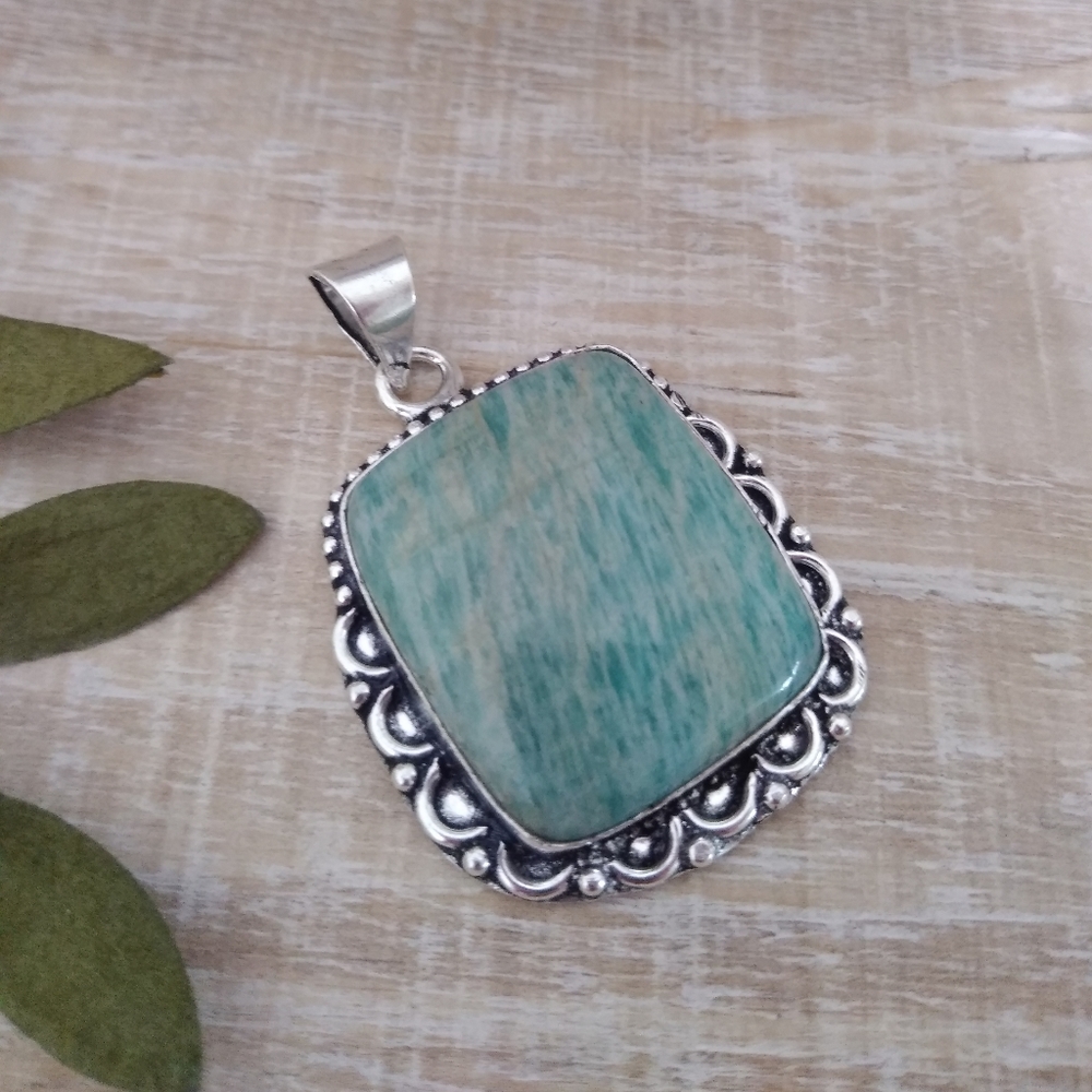 COPY RESERVED - AMAZONITE  SQUARE SILVER STONE PENDANT NWOT.